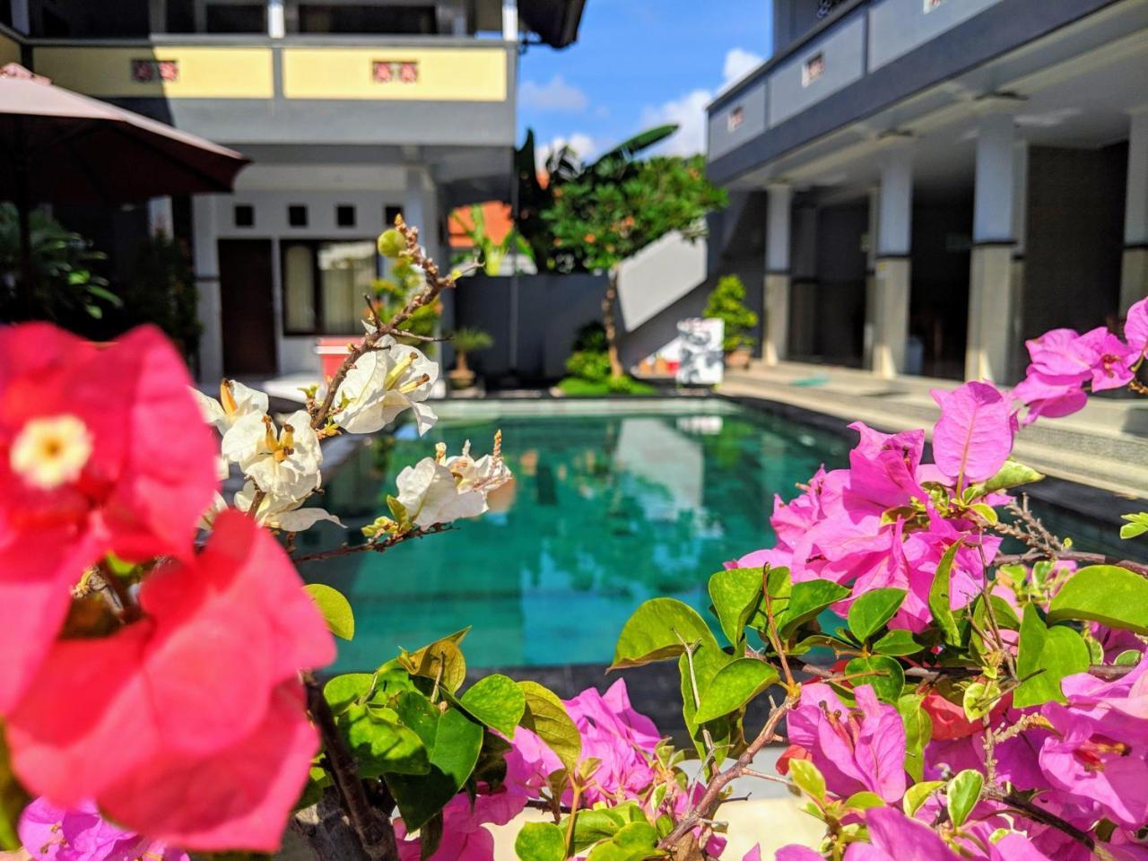 Serangan Inn Mimba Padangbai  Exterior photo