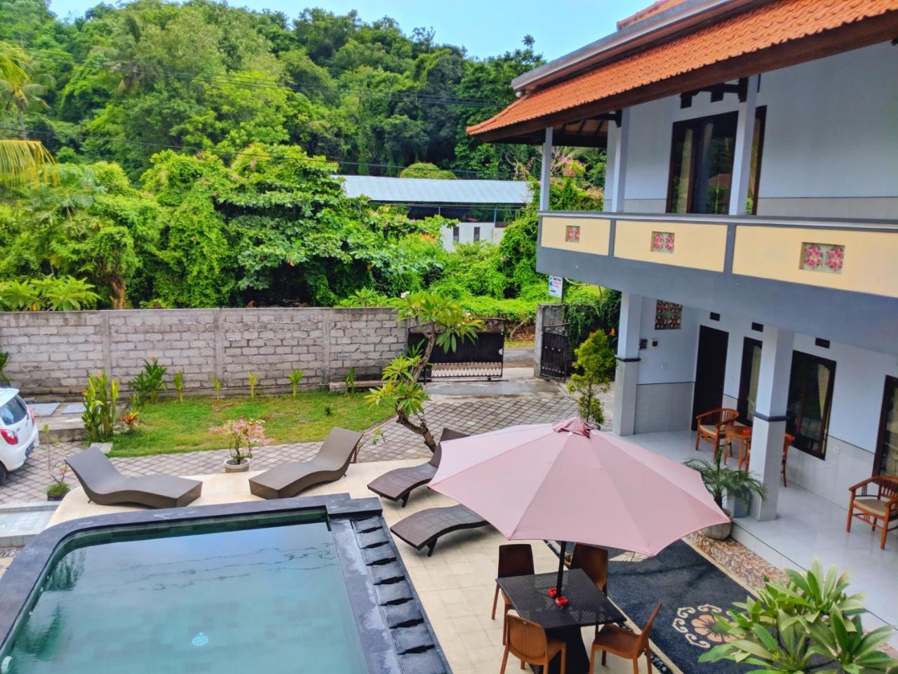 Serangan Inn Mimba Padangbai  Exterior photo