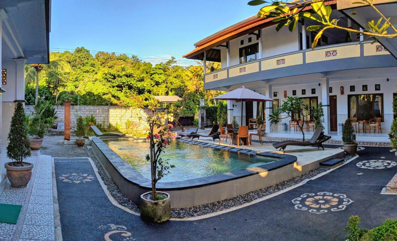 Serangan Inn Mimba Padangbai  Exterior photo